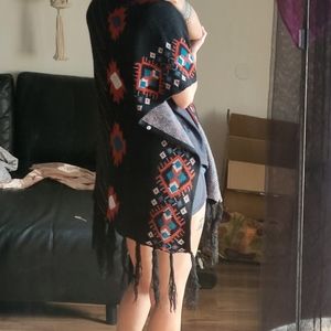 GORGEOUS Indigenous handmade Poncho